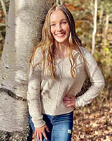 Mackayla headshot
